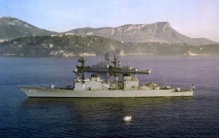 Эсминец USS Caron (DD-970) 1