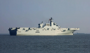 Універсальний десантний корабель Guangxi (32) 1