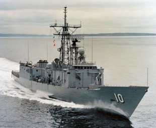 Guided missile frigate USS Duncan (FFG-10) 0